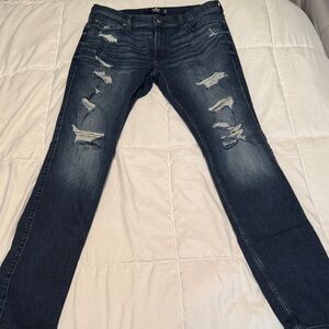 Hollister Men's Ripped Dark Blue Skinny Jeans